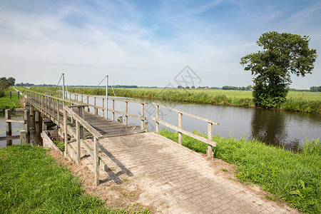 施韦本荷兰公园韦里本的木桥背景