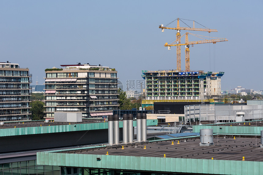 荷兰城市的空中风景海牙在新公寓楼的建筑工地图片