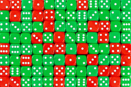 具有三分之二随机订购绿骰子和三分之一红色骰子的图案背景图片