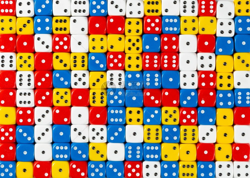 随机订购红色白黄和蓝骰子的模型背景随机订购红色黄和蓝骰子的模型背景图片