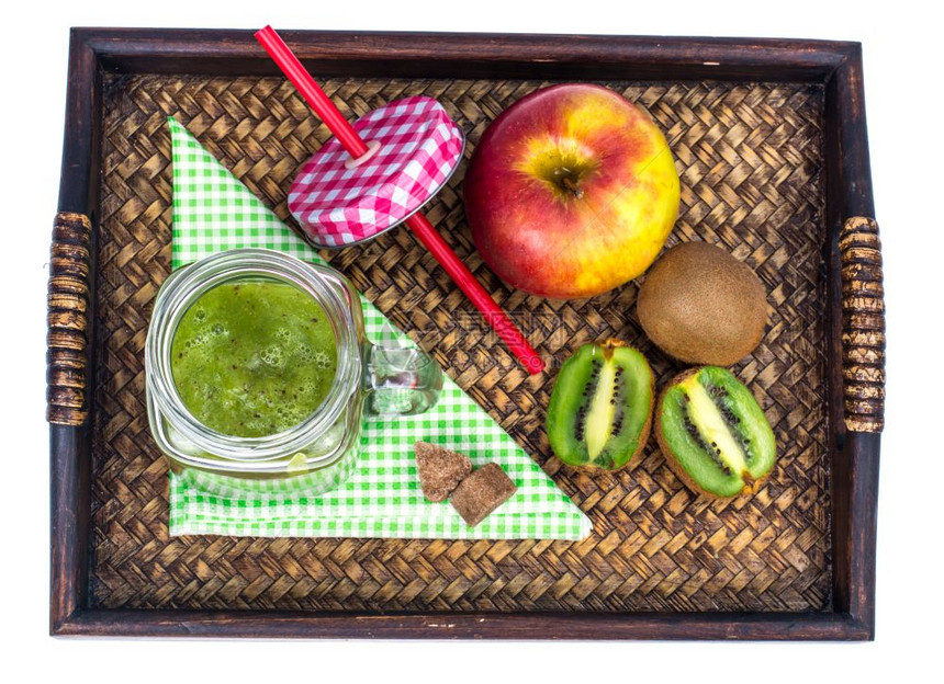 Applekkiwi木制餐盘上的水果冰淇淋健康和的食物工作室照片苹果kiwi图片