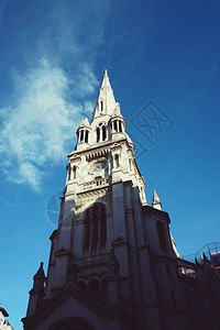 城市的教堂建筑图片