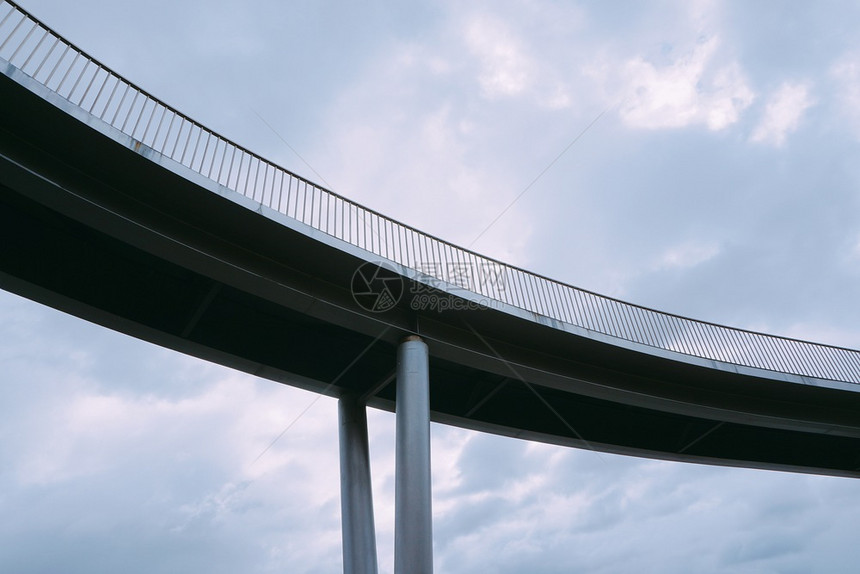 毕尔巴鄂市桥梁建筑图片