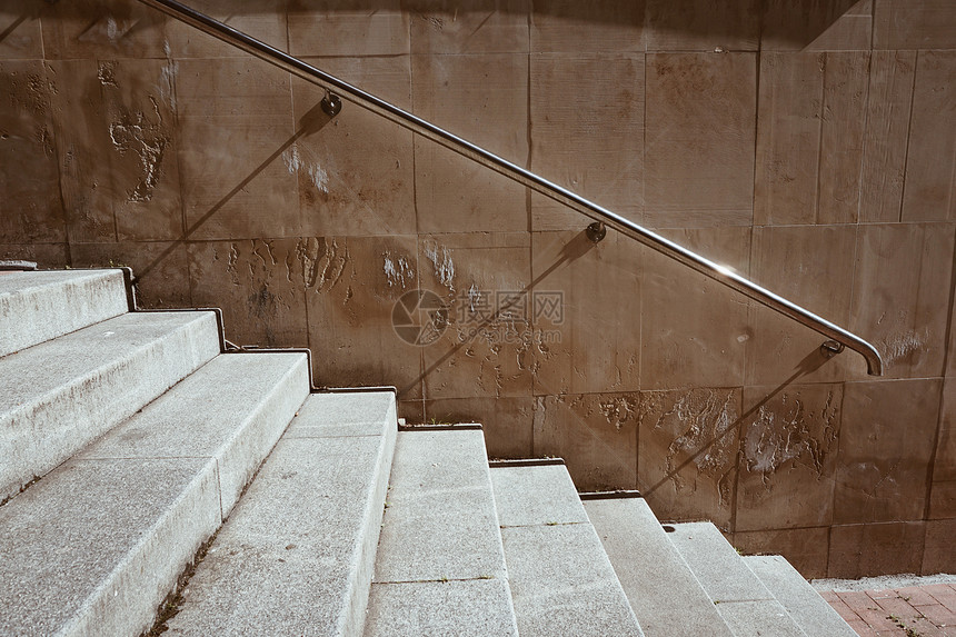 毕尔巴鄂市西班牙街上楼梯建筑图片