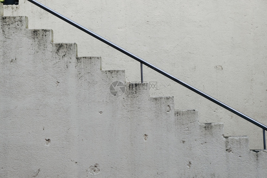 西班牙毕尔巴鄂市的楼梯建筑图片