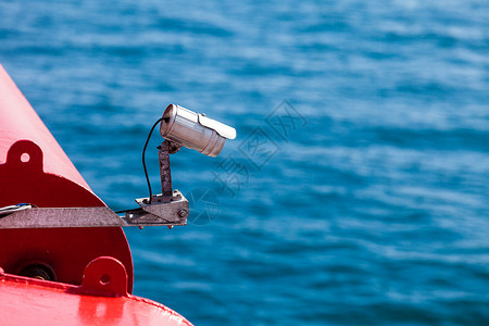 巡航船甲板的闭路电视安保摄像头录监视器巡航船甲板的闭路电视安保摄像头图片