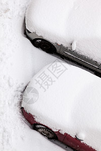 交通冬季和节特定暴风雪顶视后停泊在中的汽车冬季暴风雪后停泊在中的汽车图片