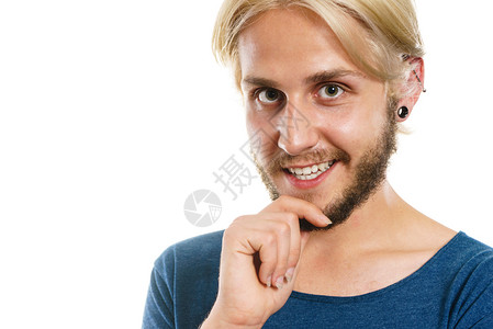 快乐的年轻人肖像时髦的胡子笑男孤立在白色上年轻微笑的男人肖像图片