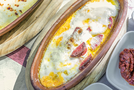 土耳其传统的早餐煎鸡蛋图片