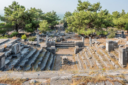 汉布勒登古希腊城市普里内古希腊城的布勒陶蒂景象土耳其奥克艾丁古希腊城普里奈的废墟背景
