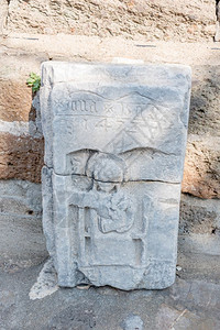 拉托罗马土耳其圣彼得堡或博德鲁姆城的古罗马大理石雕塑或块的详情背景
