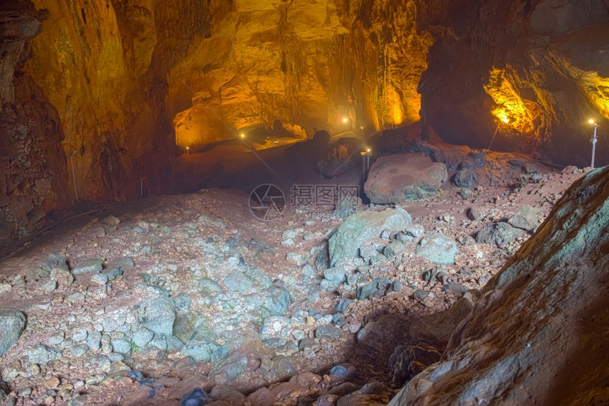 在西里夫克地区深处的天堂洞穴处墨辛土耳其深处的天堂图片