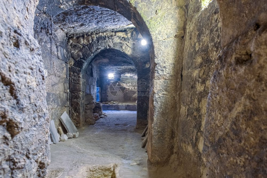 AyaTekla地下洞穴教堂又称SaintTheclaAyaThekla是被毁坏的拜占庭历史教堂图片