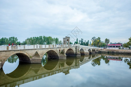 乔梅迪2015年月7日25年月土耳其埃迪恩梅里克河桥背景