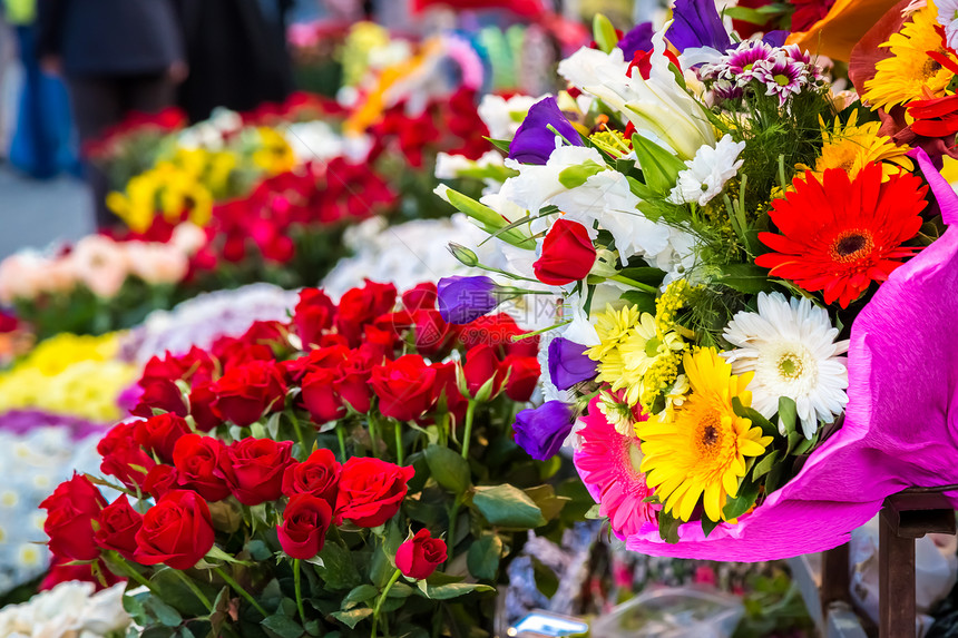 各种花朵在市场店销售各种卉在店销售图片
