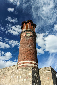 塔盘尖塔或钟楼的外部视图埃尔祖鲁姆城堡埃尔祖鲁姆土耳其塔盘尖塔或钟楼的外部视图图片
