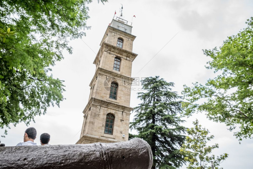 2018年5月日土耳其布尔萨历史古老的时钟塔图片