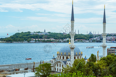 土耳其伊斯坦布尔市博波鲁和伊坦布尔欧洲一侧夏季风景高清图片