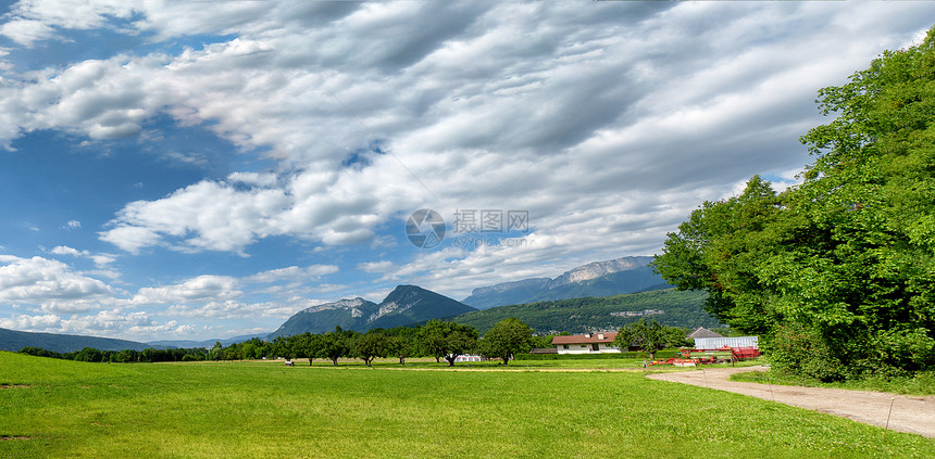 法国阿尔卑斯山的地景观图片