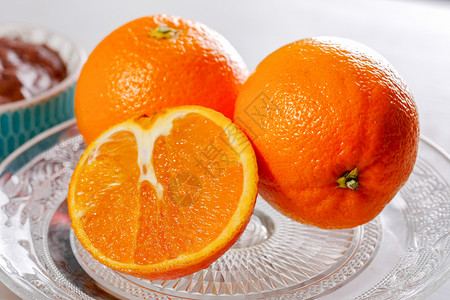 橙子在玻璃碗里紧闭着橙子图片