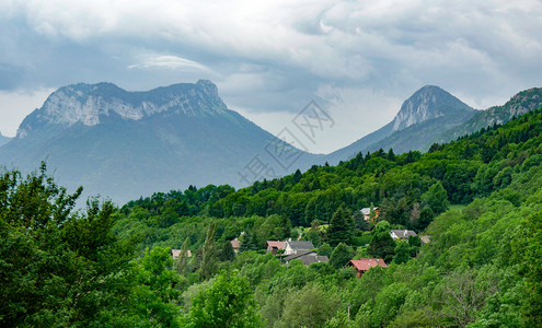 乡村图夏季山地景观图背景