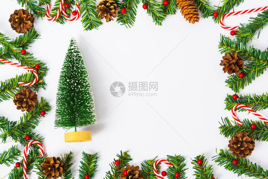 新年快乐和圣诞节顶视天窗平面装饰白色背景复制文字空间图片