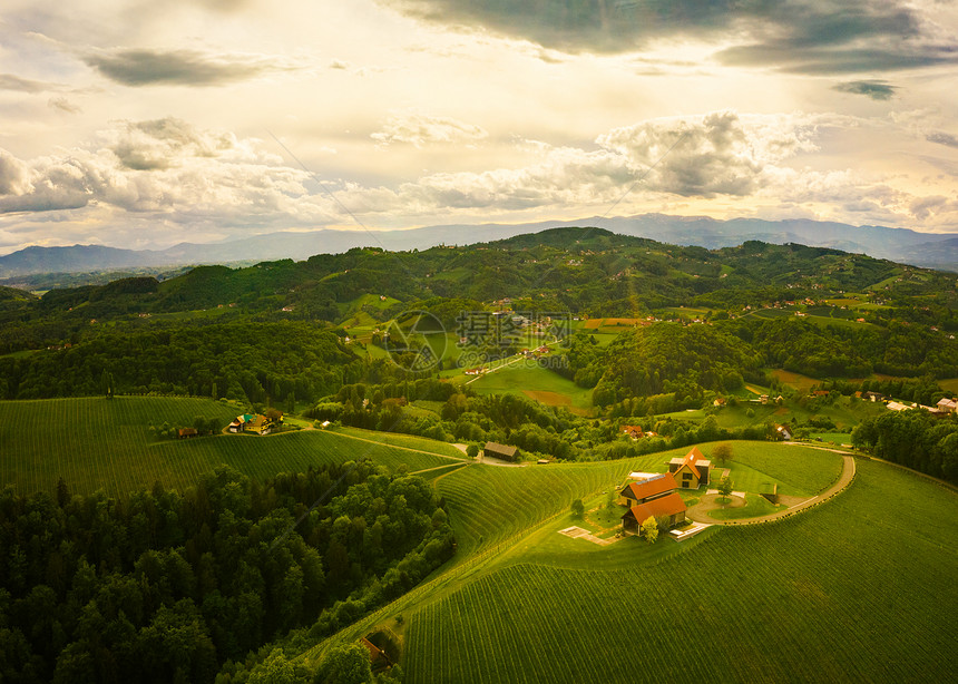奥地利葡萄园景观南施蒂里亚的莱布尼茨地区葡萄酒国托斯卡纳象地方和著名的旅游点图片