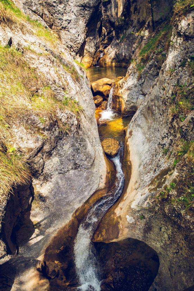 参观Mixnitz沿山流的瀑布远足路线旅游地点奥利施蒂里亚旅游目的地沿山流Mixnitz瀑布路线旅游目的地图片