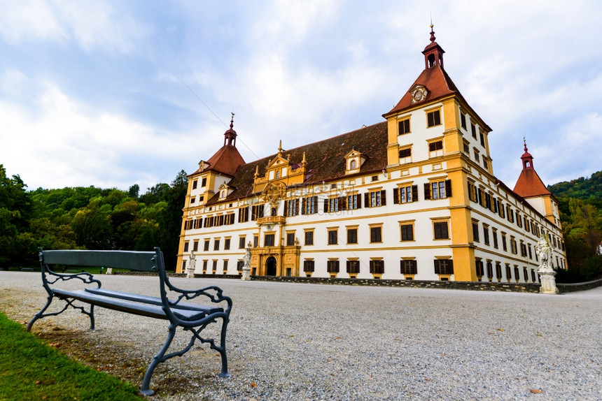 2019年月2日在秋天旅游景点的埃根贝格宫观光Styria著名的旅游景点图片