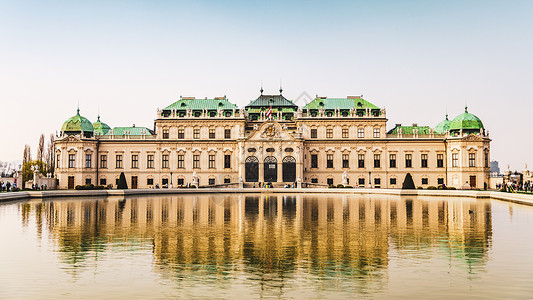 奥地利维也纳贝韦德雷巴罗克宫奥地利水反射高清图片