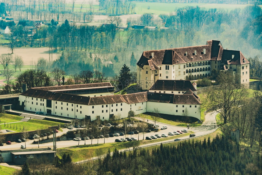 LeibnizStyria奥地利2018年4月日Saggau宫殿城堡旅馆从远处行地点查看图片