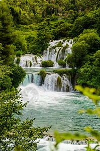 克罗地亚Krka公园瀑图片