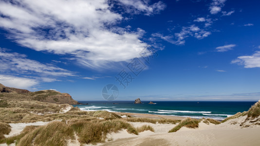 沙飞湾壮观的海岸线图片