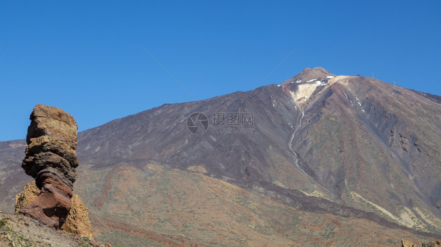 铁山和石头叫树图片