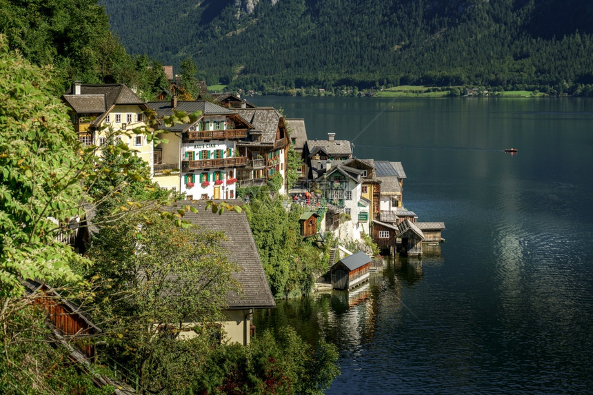 圣母玛利亚希尔夫朝圣教堂的Hallstat观图片