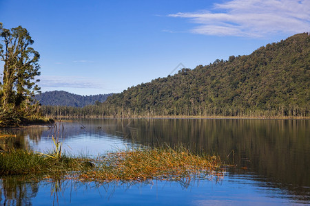 新西兰马辛纳帕湖风景图片