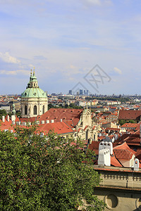 捷克布拉格圣尼古教堂的美景图片