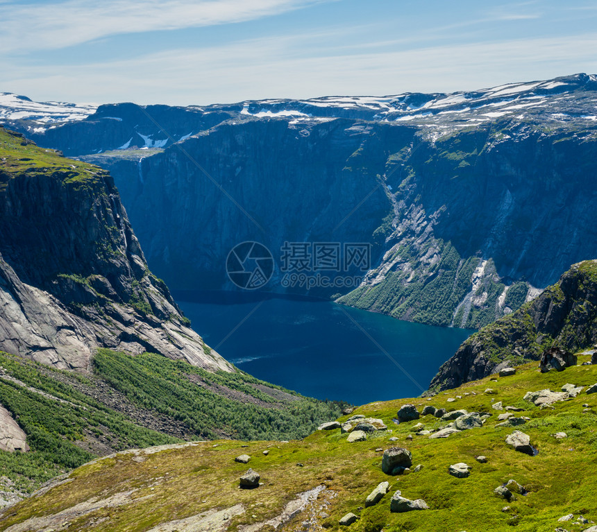 夏季Roldal高地高原和Ringedalsvatnet湖山脉景观挪威从Odda徒步旅行到Trolltunga图片