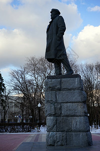 莫斯科俄罗13MAECH2019列宁内纳工厂纪念碑图片