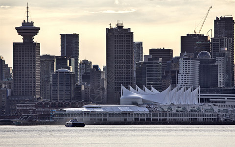 加拿大温哥华天线西城市中心高清图片