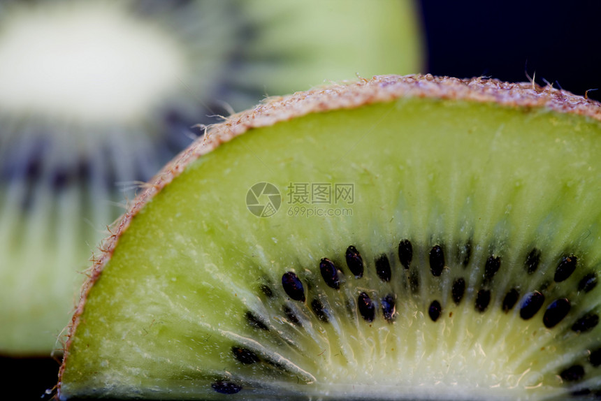 Kiwi水果公司摄影棚拍关闭绿色图片