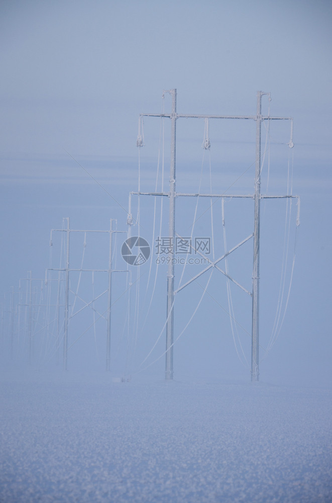 加拿大冰风暴电线图片