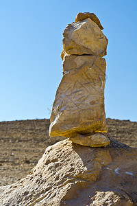 多尔曼土地巨石高清图片