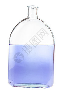 白色背景孤立的玻璃瓶中水紫色墨溶液孤立的玻璃瓶中水紫色墨溶液图片