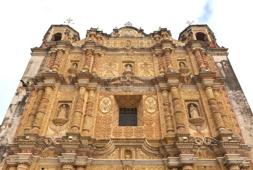 墨西哥恰帕斯SanCristobal圣多明各克里斯托巴教堂多明戈桑托克里斯瓦尔图片
