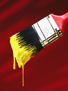 艾伦改进家庭油漆刷和滴黄修理水图片