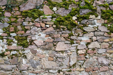 旧石墙迪堡坚硬的结石图片