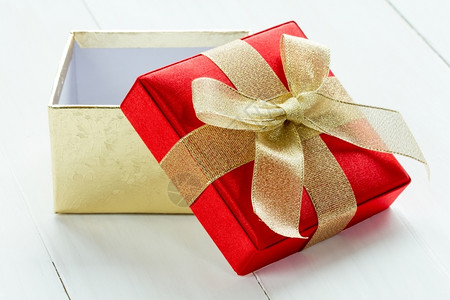 圣诞季的礼物盒背景图片