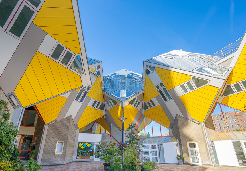 荷兰鹿特丹2019年5月3日荷兰鹿特丹CubeHouse里程碑建筑师立方体房子图片