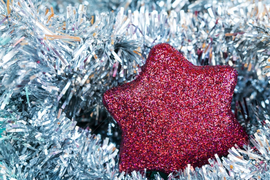 红色圣诞卷黄和银薄饼本底新年冬天提塞尔图片